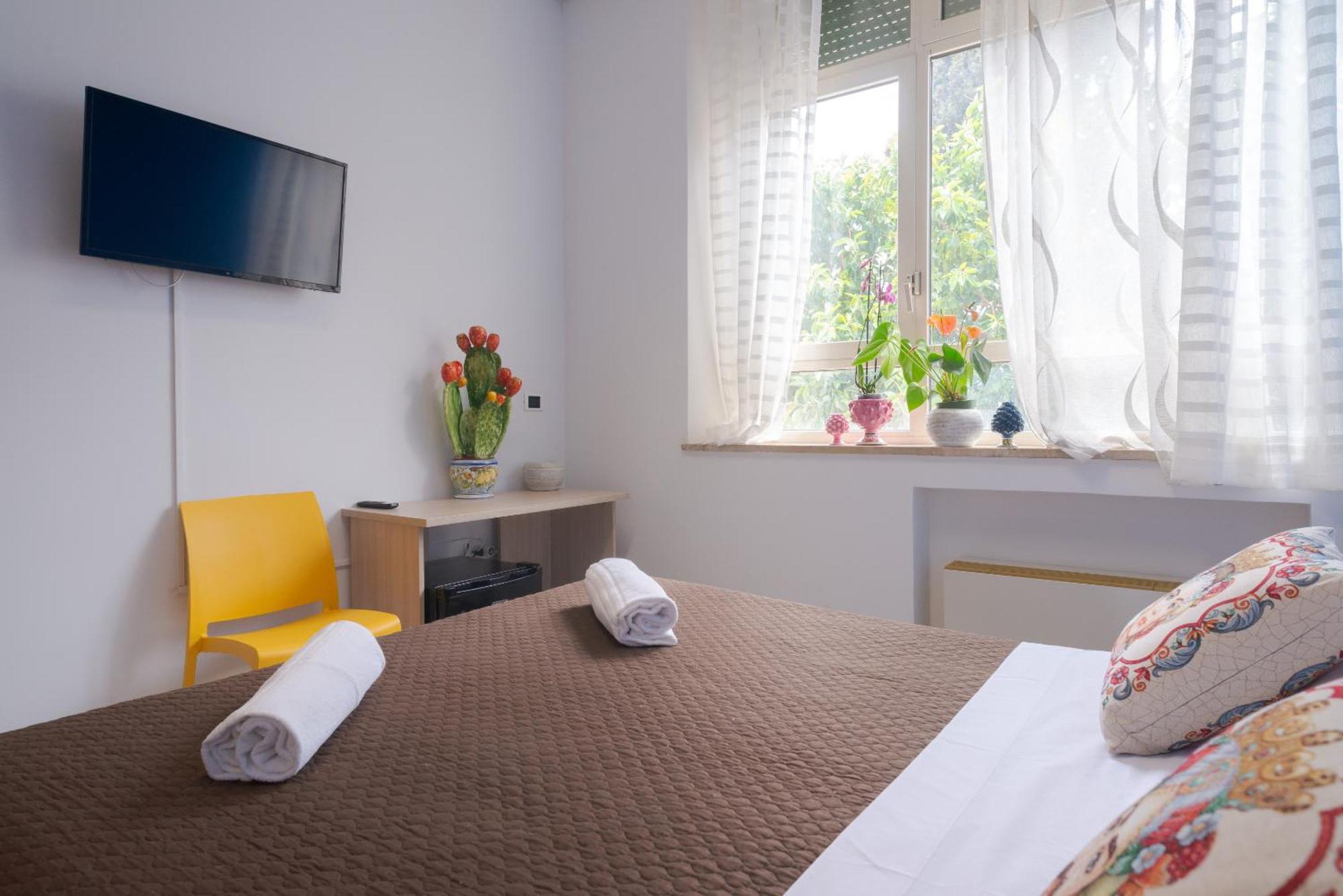 Lady Hill Bed and Breakfast Taormina Buitenkant foto