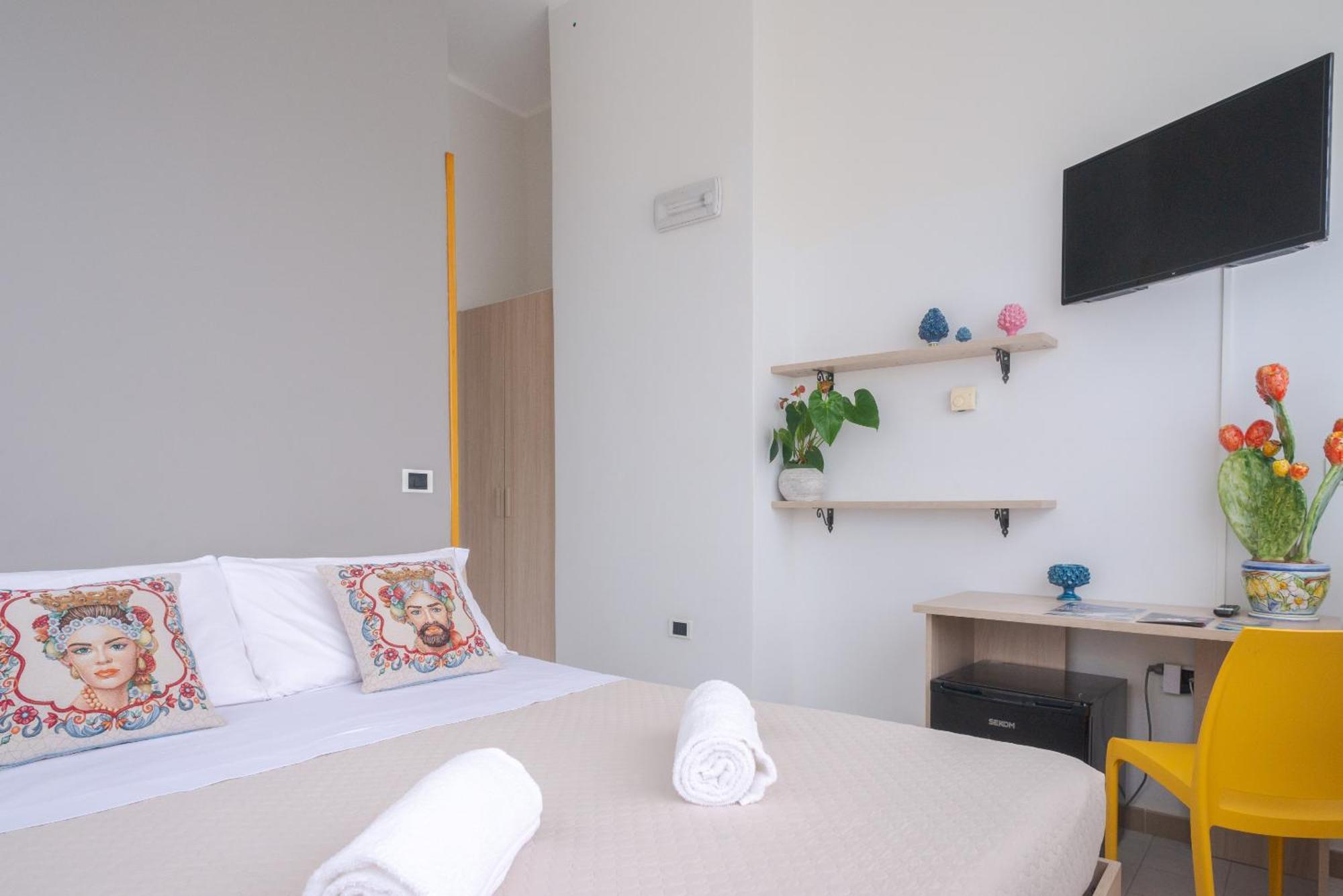 Lady Hill Bed and Breakfast Taormina Buitenkant foto